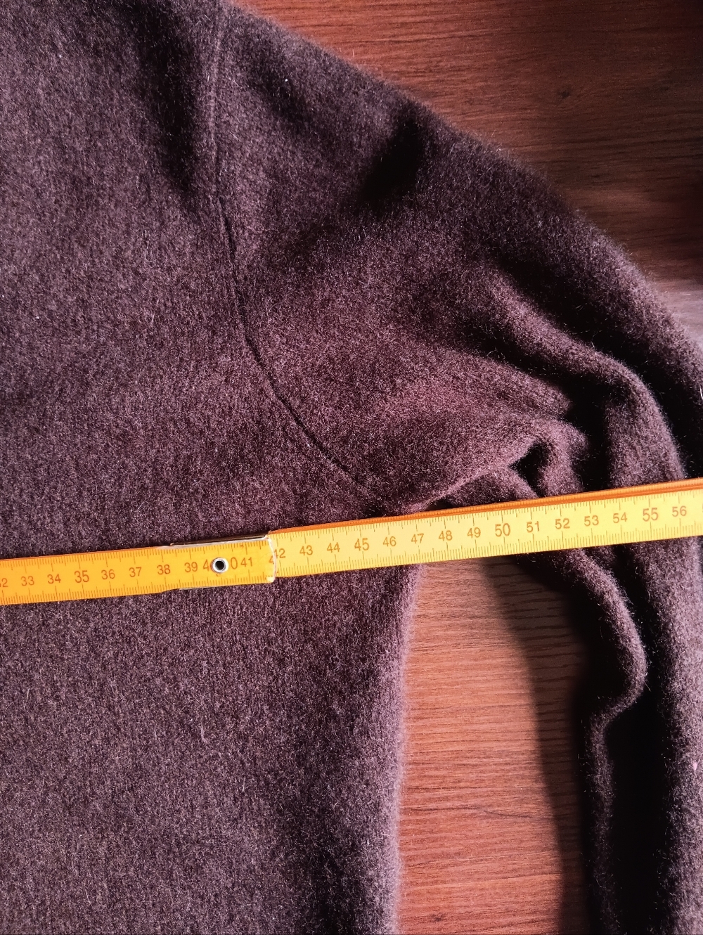 Soft Cashmere Brown Women's Cardigan - Picture 7 of 9